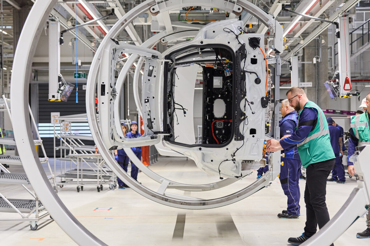 CATL is building a cell plant in Debrecen to supply BMW's nearby production plant