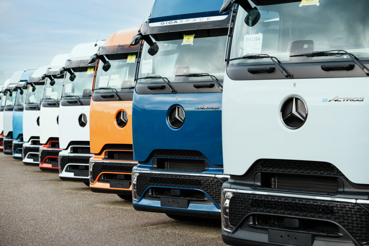 Mercedes-Benz is delivering the first eActros 600 trucks to customers in Germany