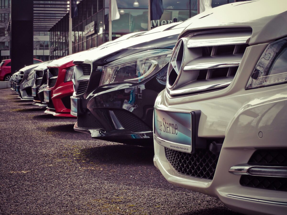 Mercedes dealer