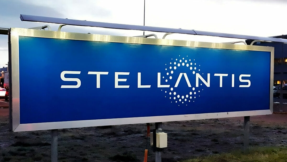 Stellantis sign logo